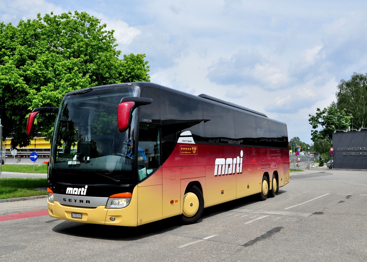 Setra 416 GT-HD von Marti aus der Schweiz im Mai 2015 in Krems gesehen.