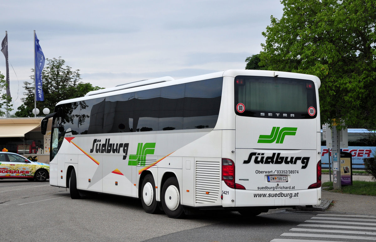 Setra 416 GT-HD von Sdburg Reisen aus sterreich in Krems gesehen.