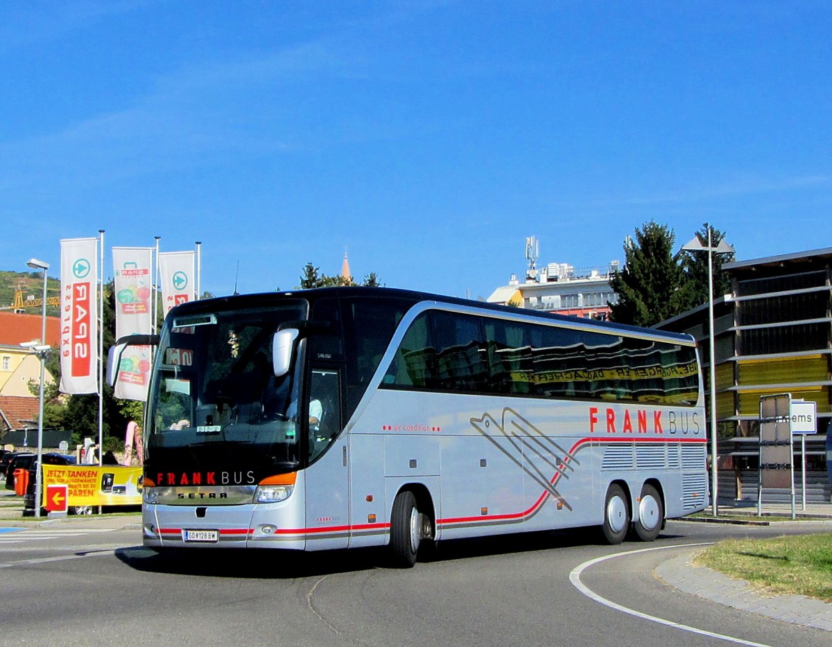 Setra 416 HDH von Frank Reisen/sterreich im Oktober 2013 in Krems unterwegs.