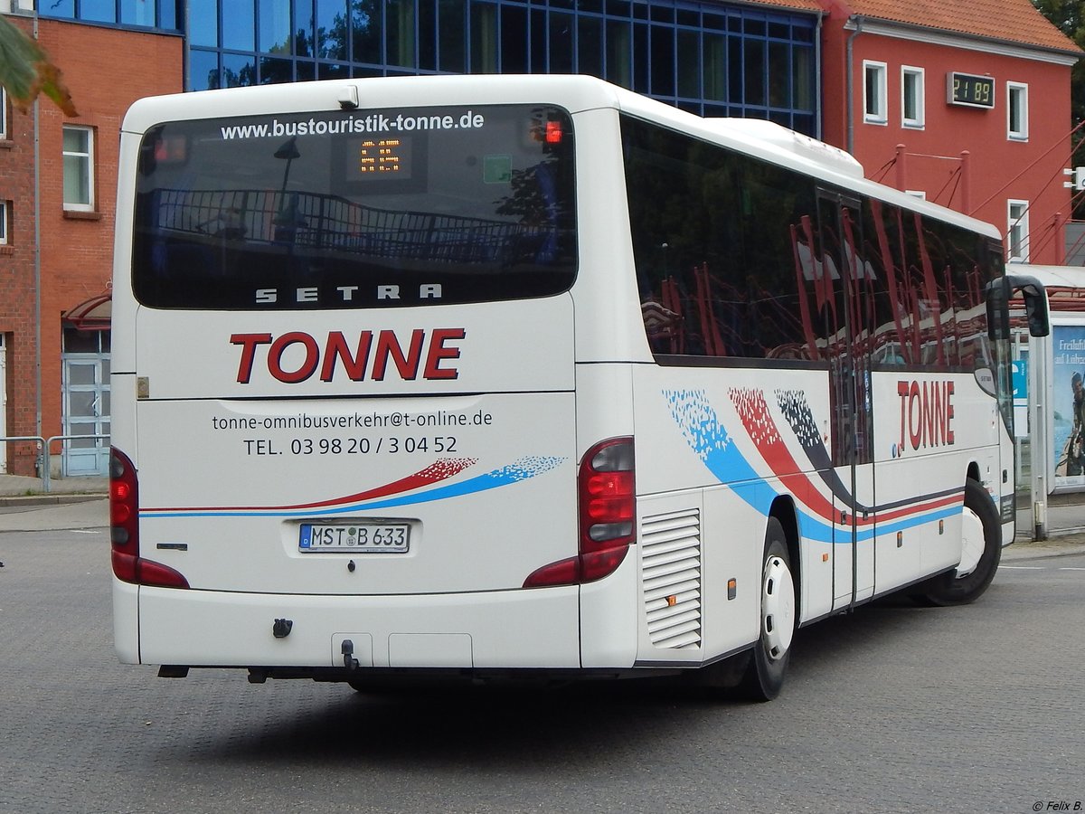 Setra 416 UL von Tonne aus Deutschland in Neubrandenburg.