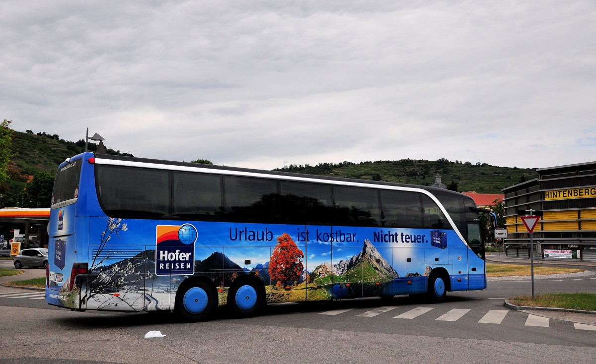 Setra 417 HDH von Albus aus sterreich im Juni 2015 in Krems.