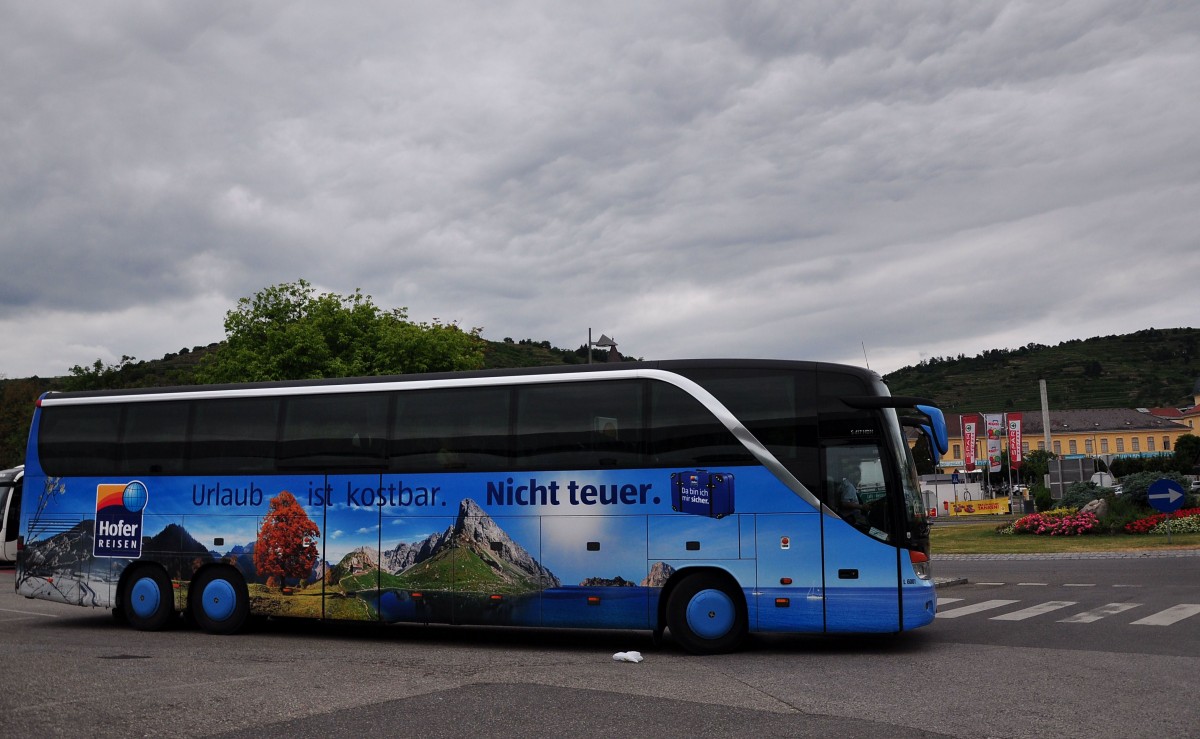 Setra 417 HDH von Albus aus sterreich im Juni 2015 in Krems.