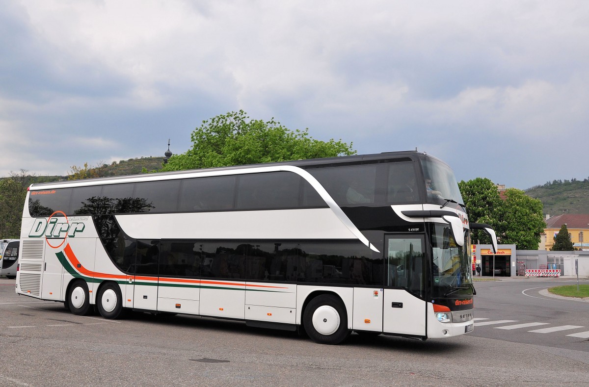 Setra 431 DT von DIRR Reisen aus der BRD am 30.4.2015 in Krems.