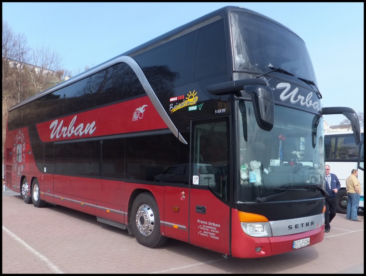 Setra 431 DT von Urban aus Deutschland im Stadthafen Sassnitz.