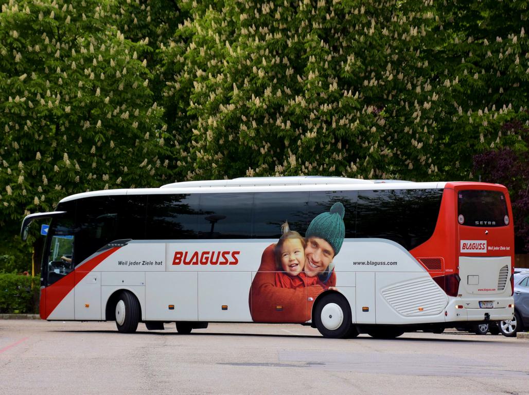 Setra 515 HD von Blaguss Reisen aus sterreich in Krems.