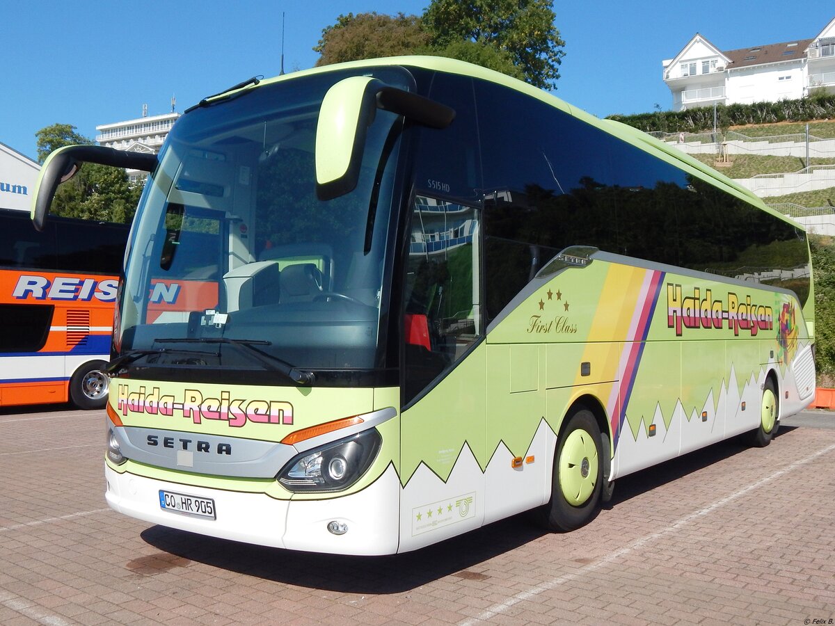 Setra 515 HD von Haida-Reisen aus Deutschland im Stadthafen Sassnitz.