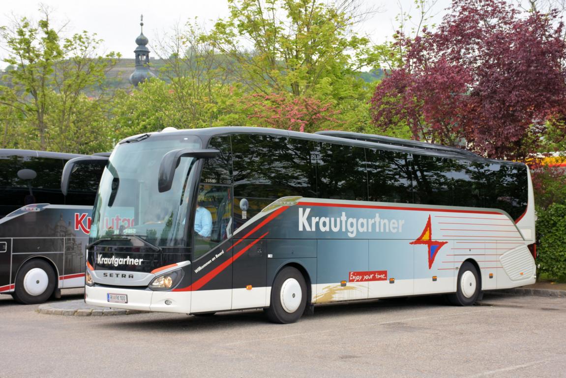 Setra 515 HD von KRAUTGARTNER Reisen aus Obersterreich in Krems.