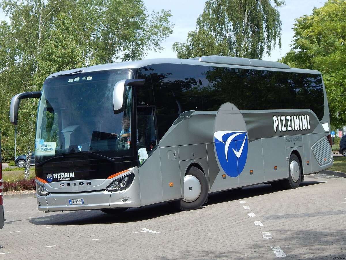 Setra 515 HD von Pizzinini aus Italien in Waren.