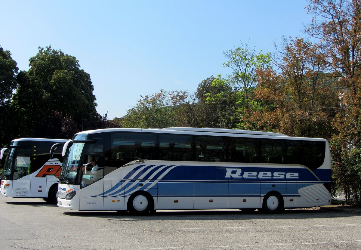 Setra 515 HD von Reese Reisen aus der BRD in Krems gesehen.