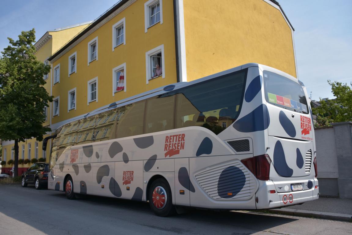 Setra 515 HD von RETTER Reisen aus sterreich 06/2017 in Krems.