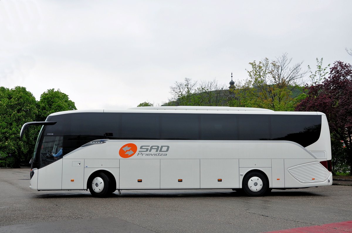 Setra 515 HD von SAD Prievidza aus der SK in Krems.