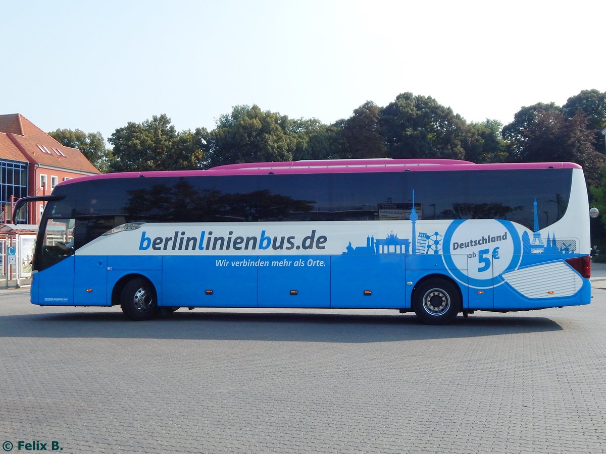 Setra 516 HD von BerlinLinienBus/URB in Neubrandenburg.