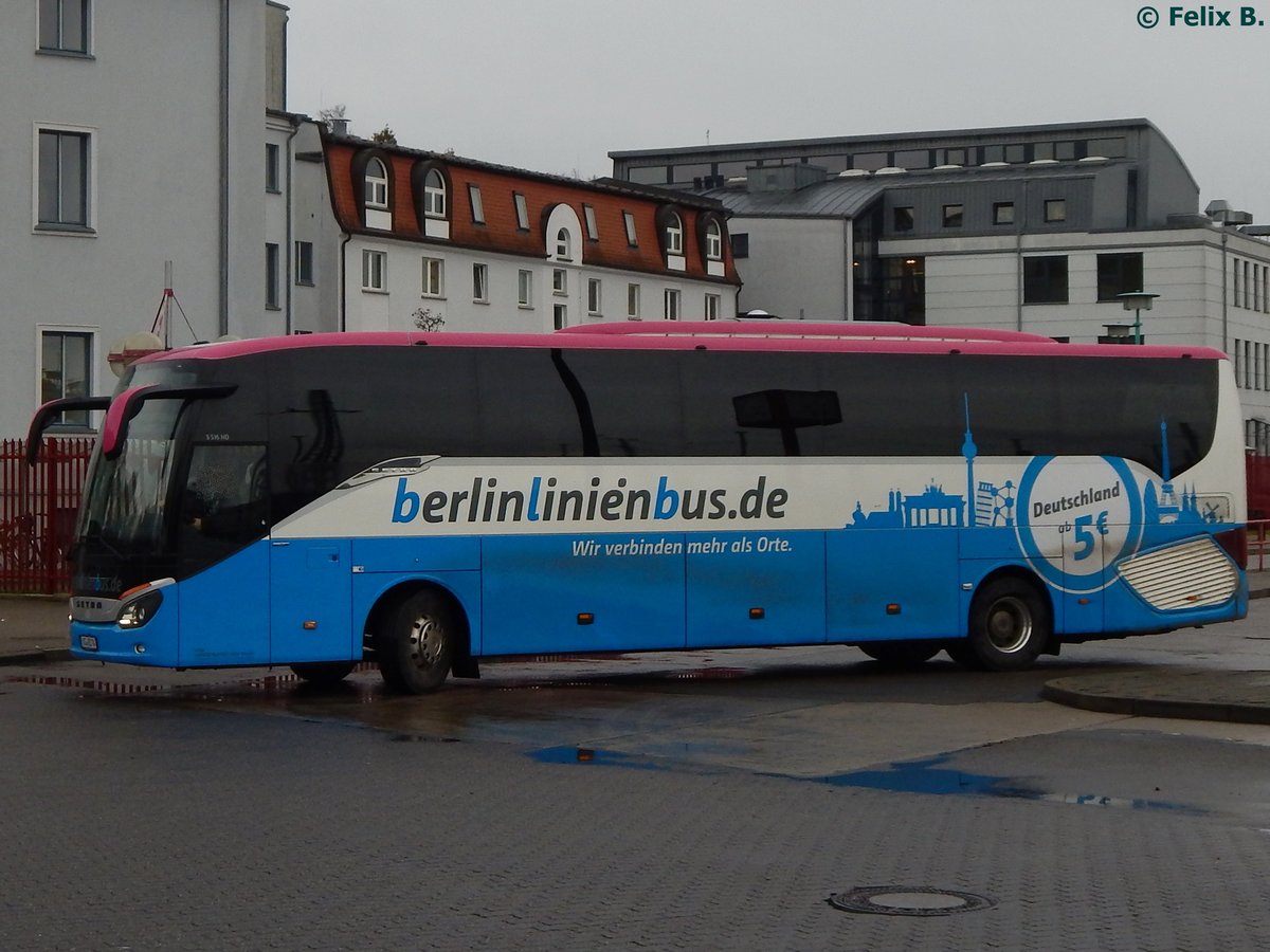 Setra 516 HD von BerlinLinienBus/URB in Neubrandenburg.