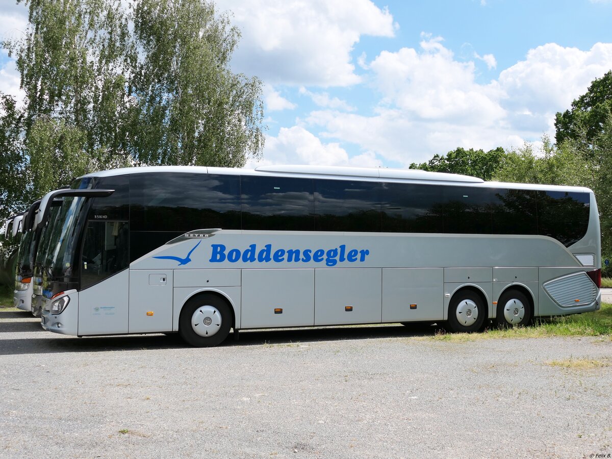 Setra 516 HD von Boddensegler aus Deutschland in Marlow.