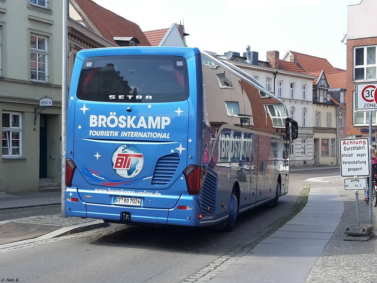 Setra 516 HD von Bröskamp aus Deutschland in Stralsund.