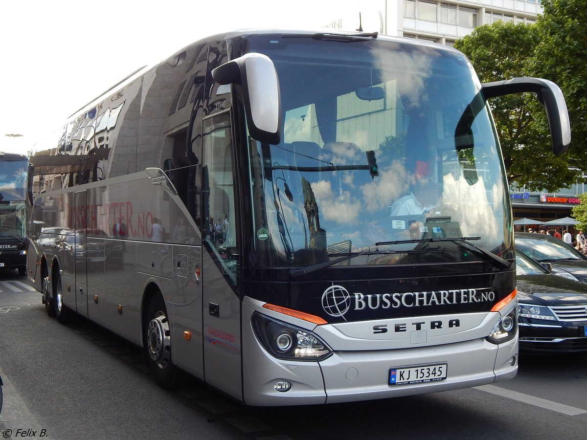 Setra 516 HD von Busscharter.no aus Norwegen in Berlin.