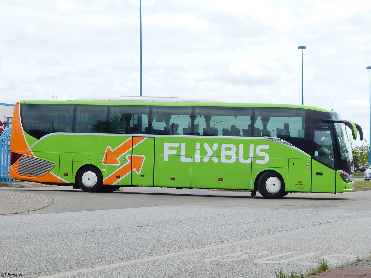 Setra 516 HD von Flixbus/BusArt aus Deutschland in Rostock.