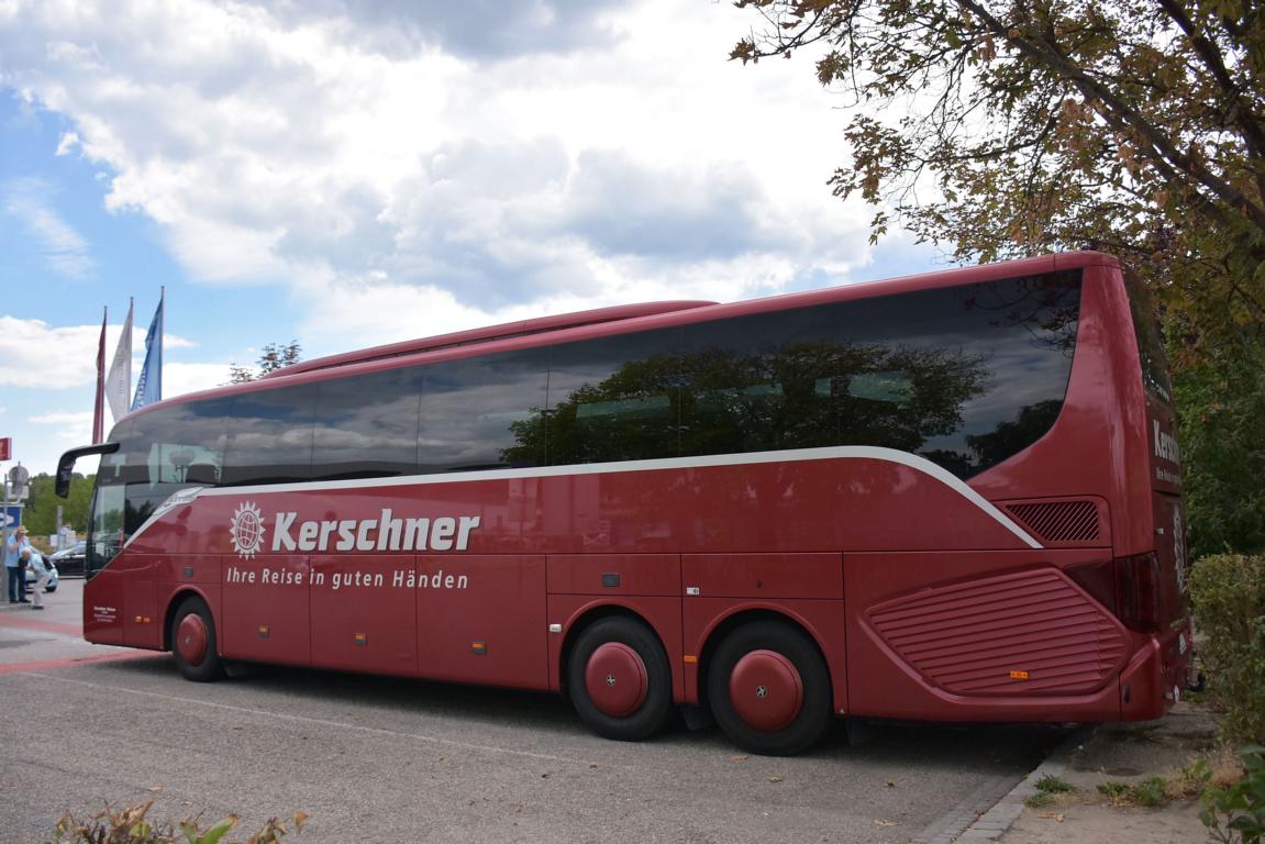 Setra 516 HD von KERSCHNER Reisen aus sterreich 2017 in Krems.