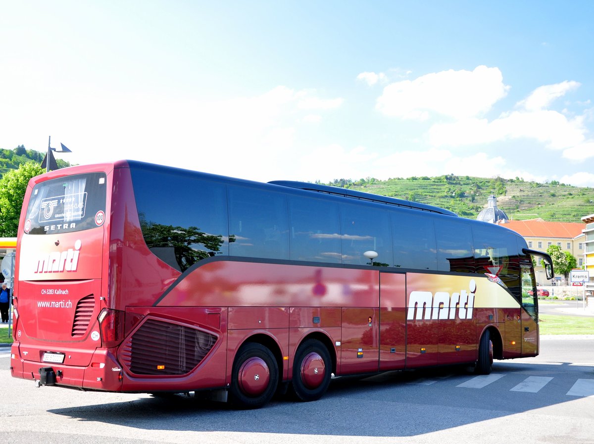 Setra 516 HD von Marti Reisen aus der Schweiz in Krems.