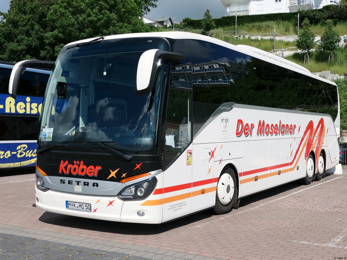 Setra 516 HD von Reisedienst Kröber aus Deutschland im Stadthafen Sassnitz.