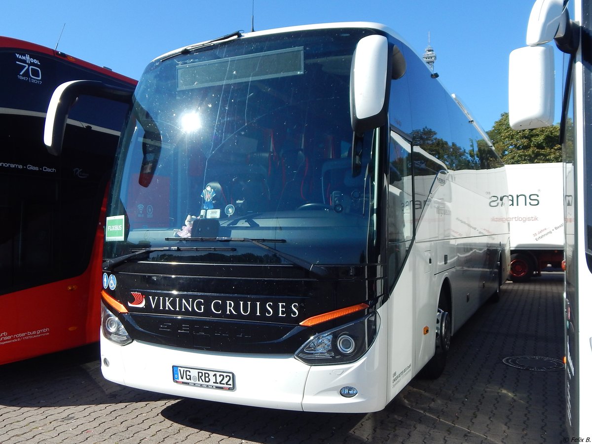 Setra 516 HD von URB aus Deutschland in Berlin.