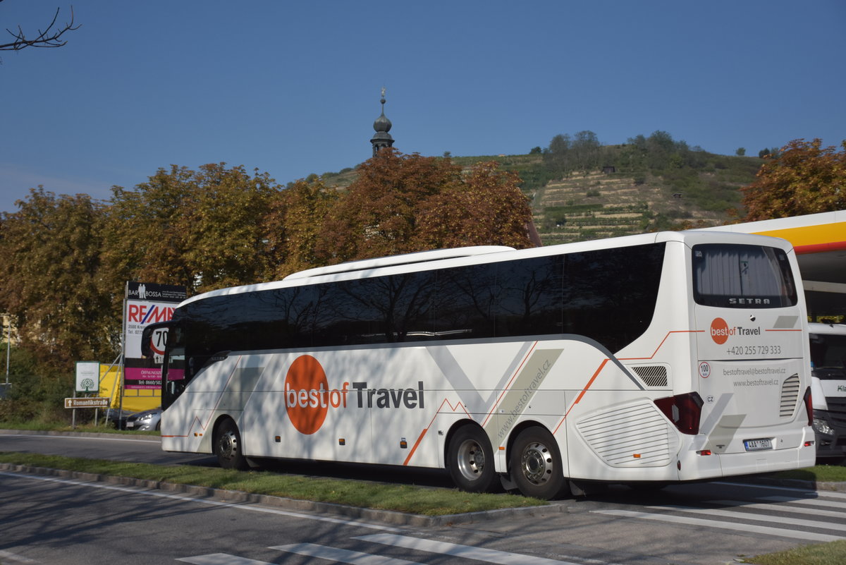 Setra 517 HD von Best of Travel aus der CZ 09/2017 in Krems.