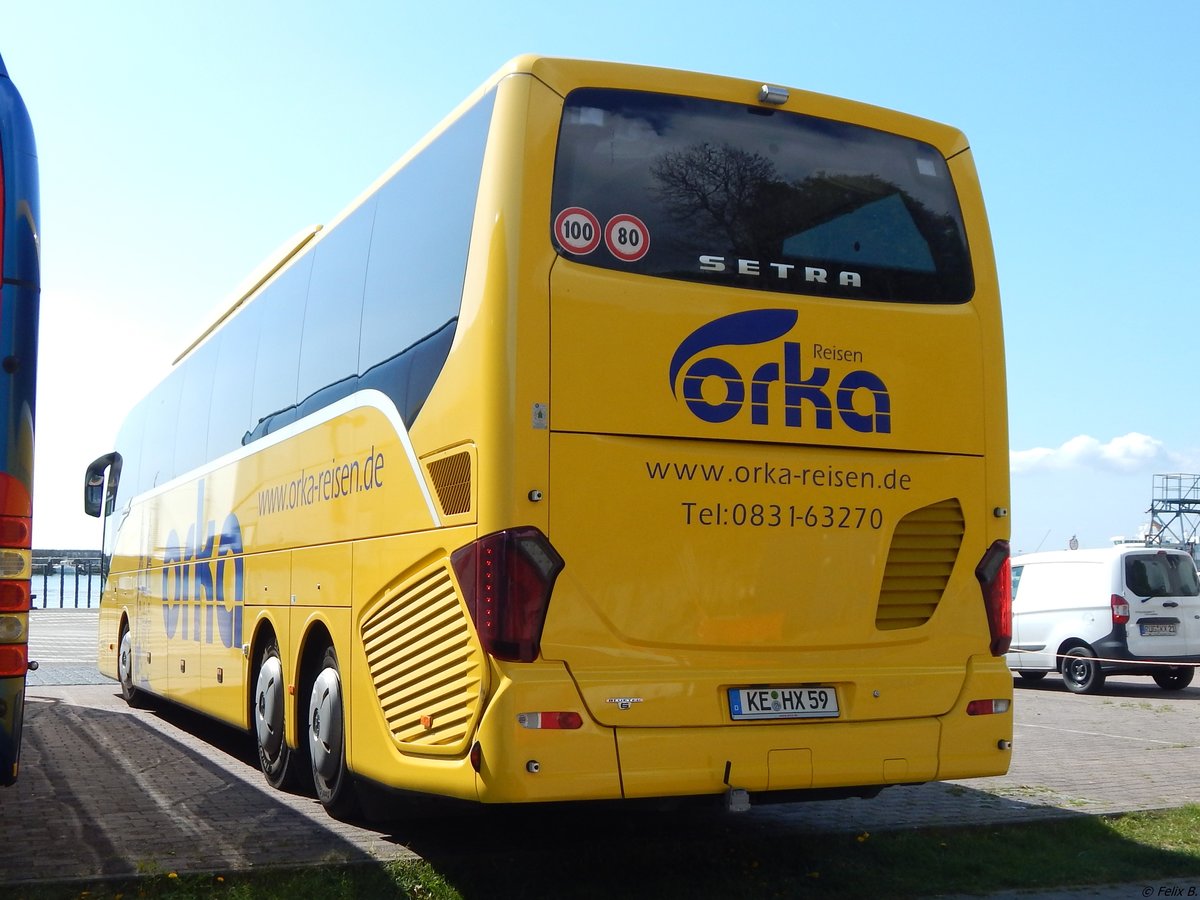 Setra 517 HD von Haslach aus Deutschland im Stadthafen Sassnitz.