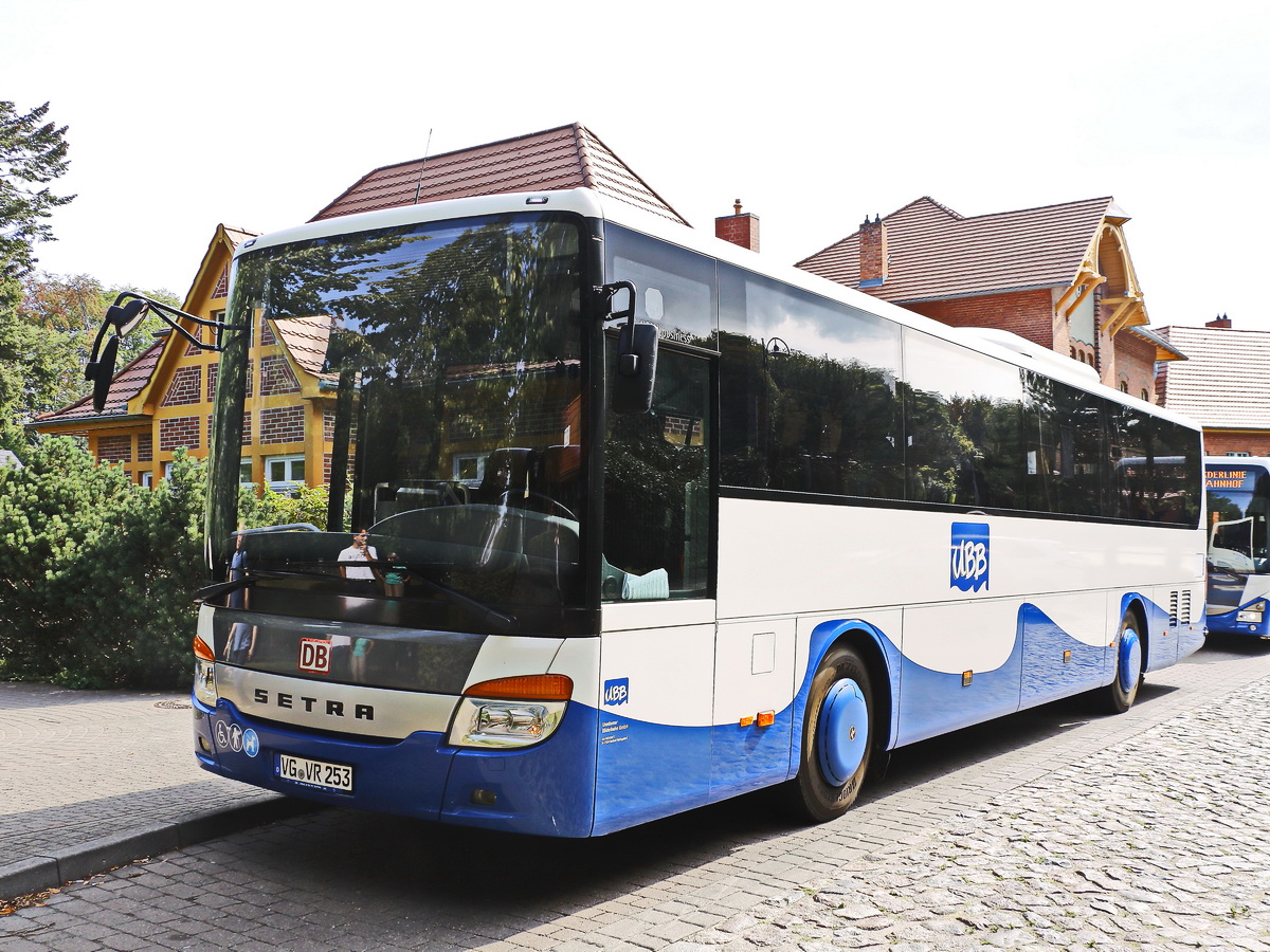 Setra S 415 ULbusiness steht am Bahnhof Heringsdorf auf der Insel Usedom am 30. August 2019.