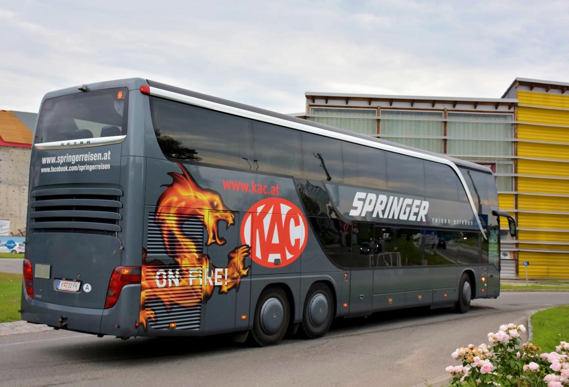 Setra S 431 DT von Springer Reisen aus AT 2018 in Krems gesehen.