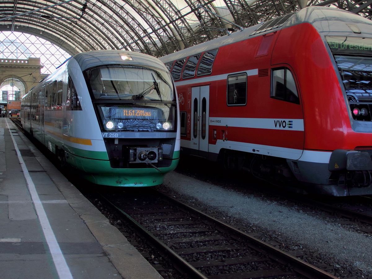 Trilex VT 25B als TL 74821 am 18. Januar 2015 von Dresden nach Görlitz. 