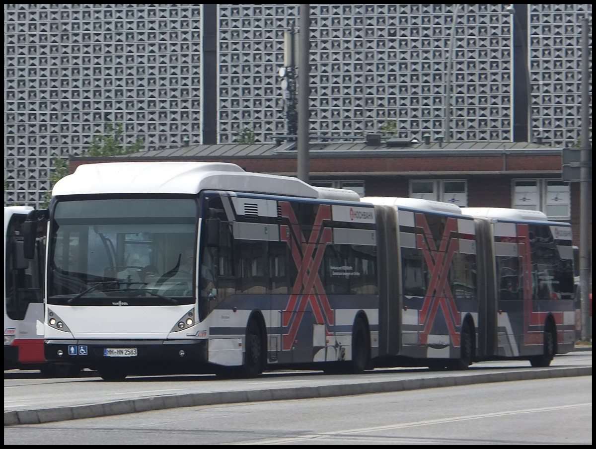 Van Hool AGG 300 der Hamburger Hochbahn AG in Hamburg.