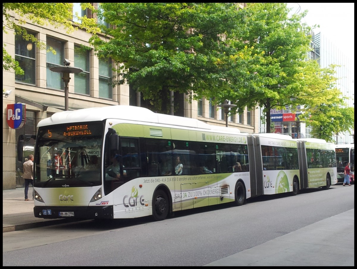 Van Hool AGG 300 der Hamburger Hochbahn AG in Hamburg.