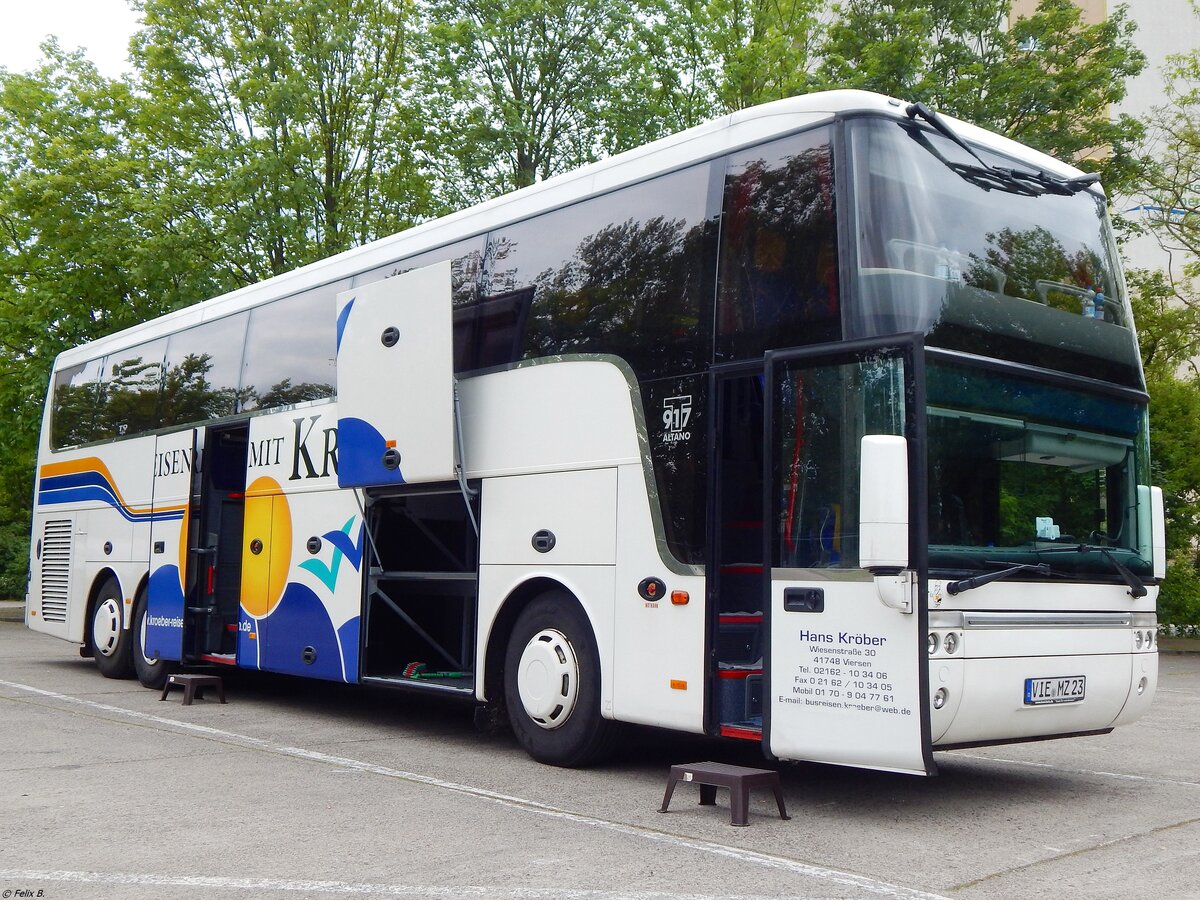 Van Hool T917 von Kröber aus Deutschland in Neubrandenburg.