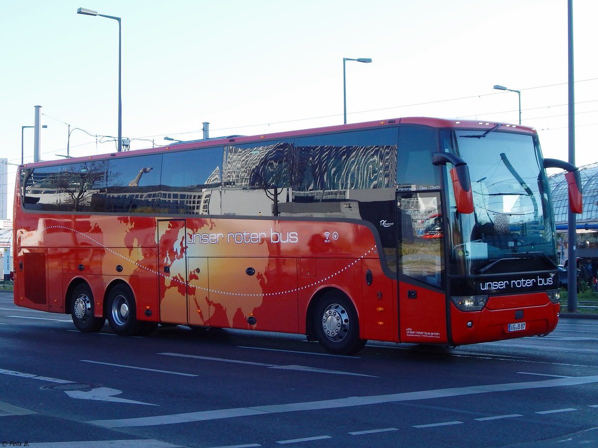 Van Hool TX16 von URB aus Deutschland in Berlin.