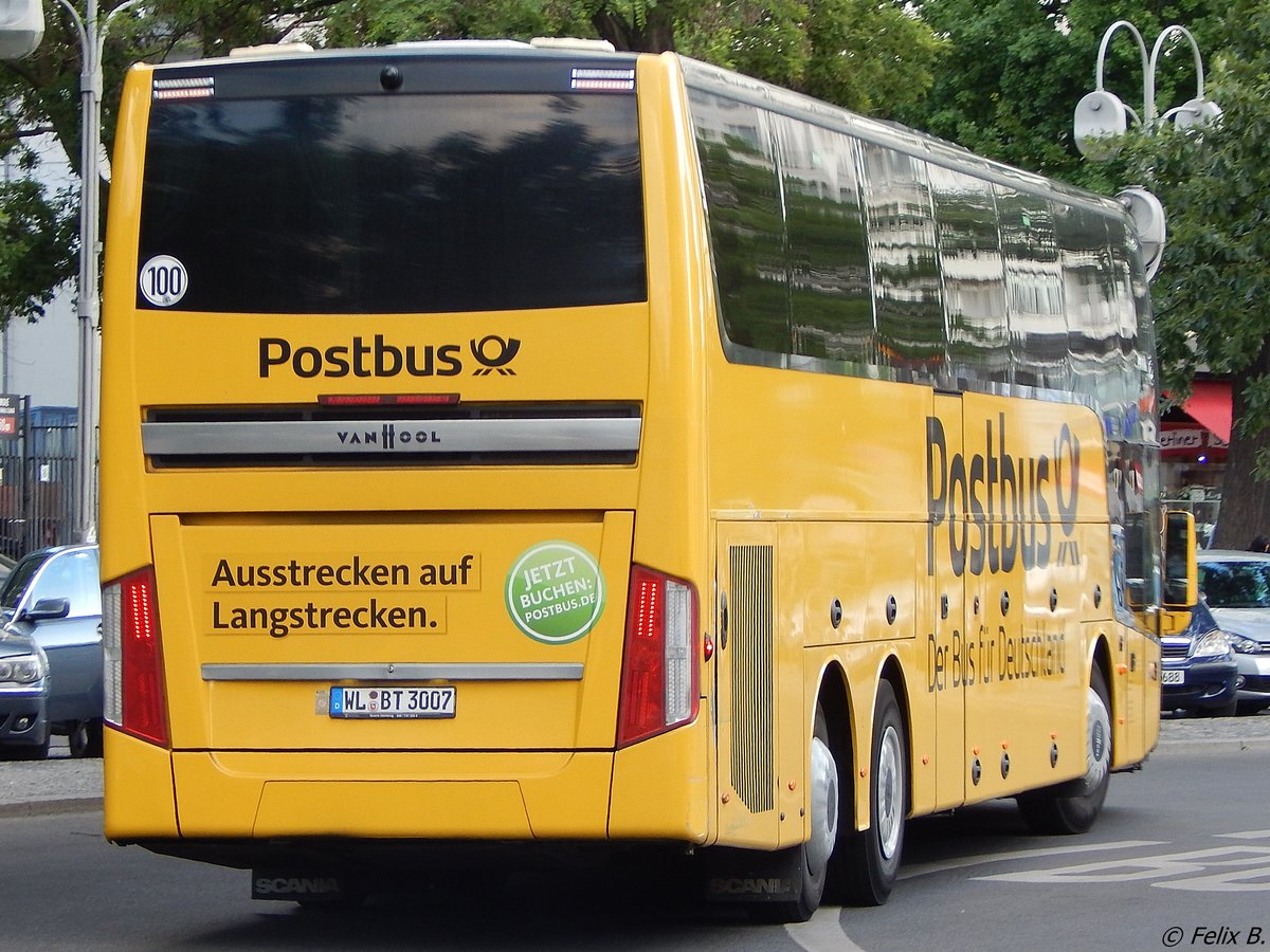 Van Hool TX21 von Postbus/Becker Tours aus Deutschland in Berlin. 