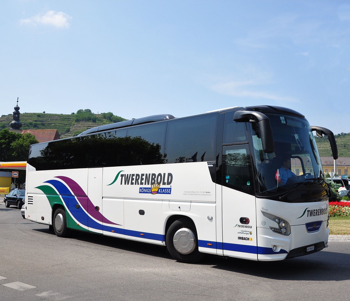 VDL Futura von Twerenbold aus der Schweiz im Juni 2015 in Krems.