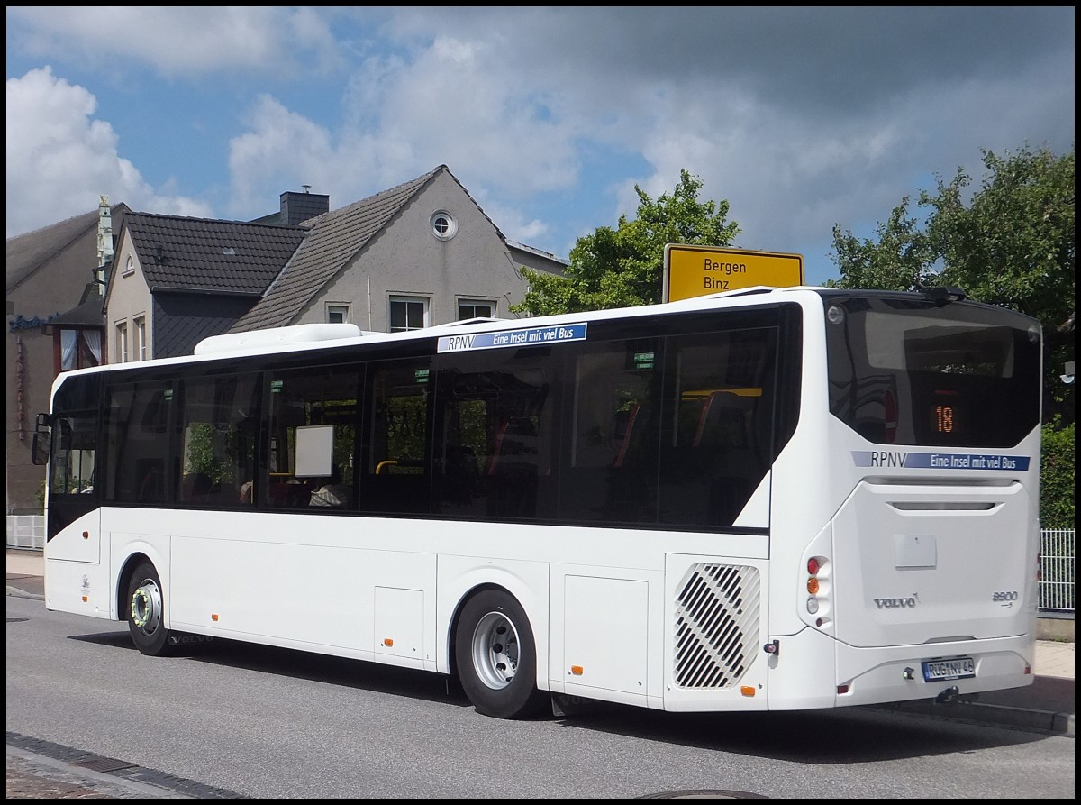 Volvo 8900 der RPNV in Sassnitz.