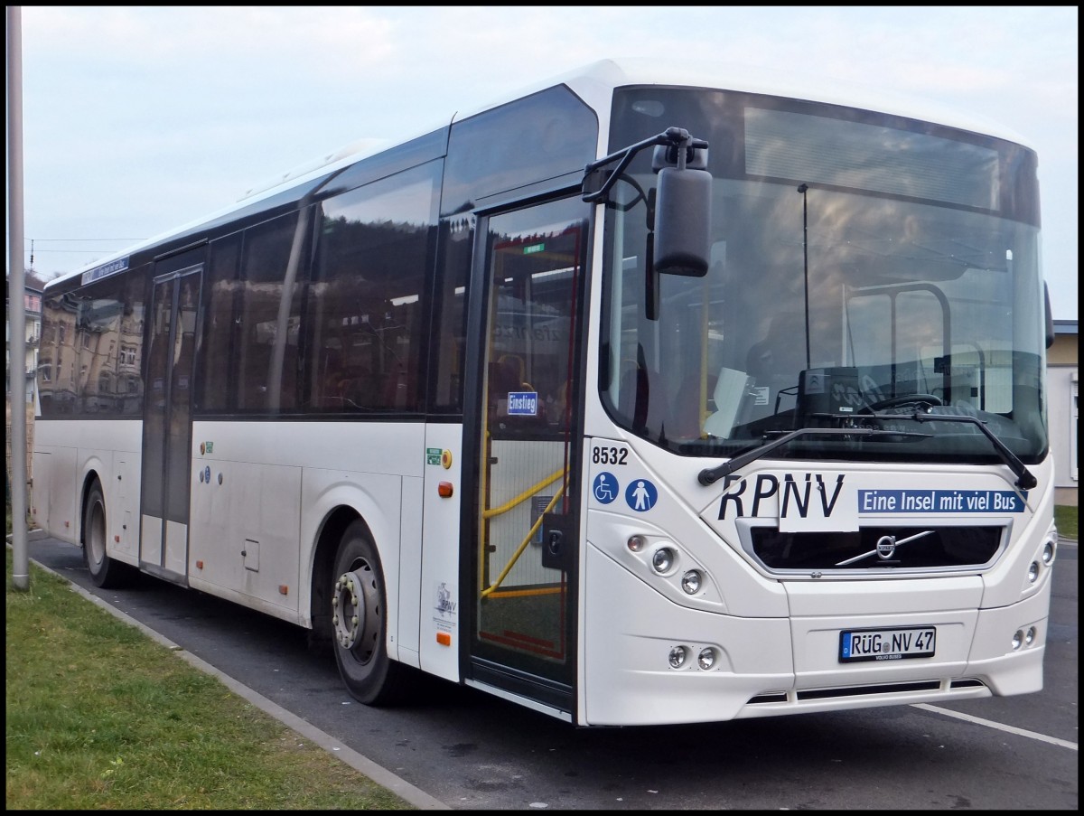 Volvo 8900 der RPNV in Sassnitz.