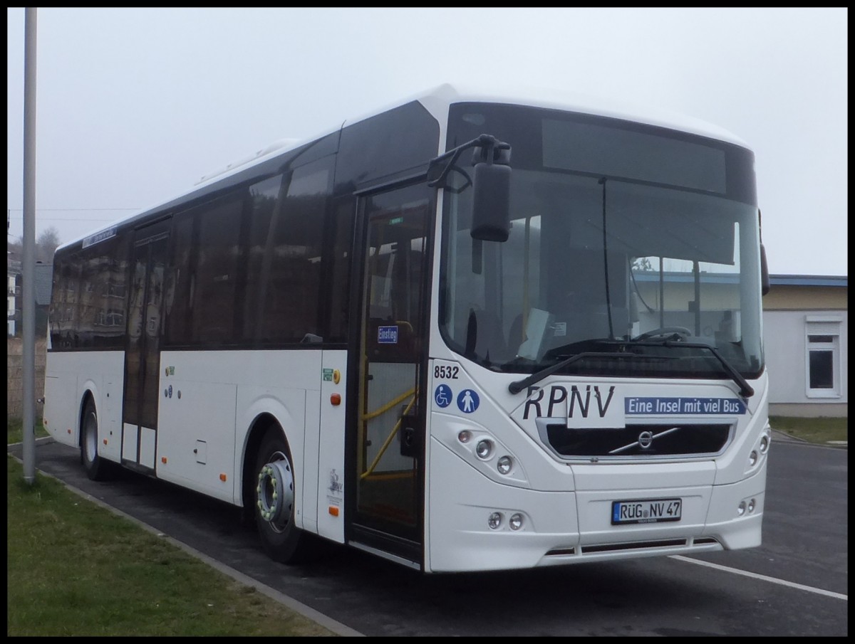 Volvo 8900 der RPNV in Sassnitz.