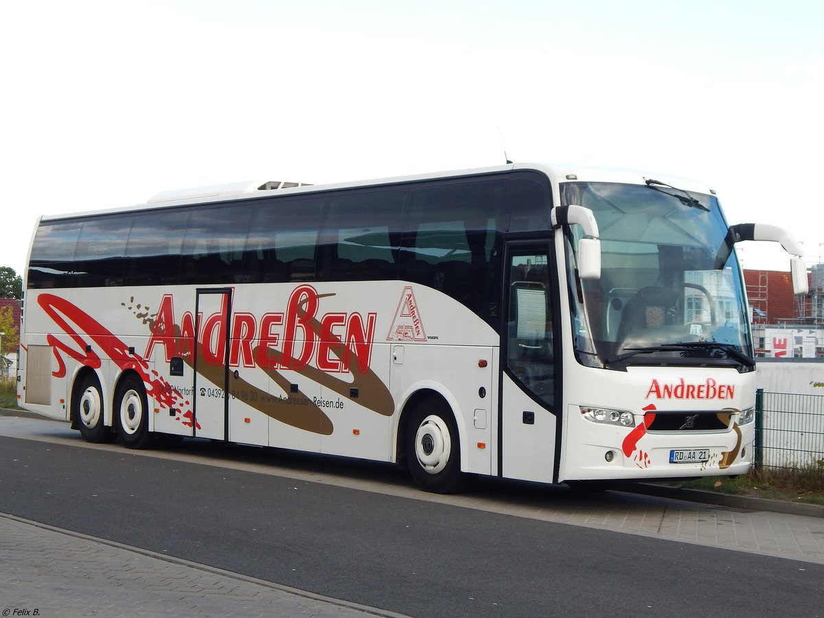 Volvo 9700 von Andreßen aus Deutschland in Sassnitz. 