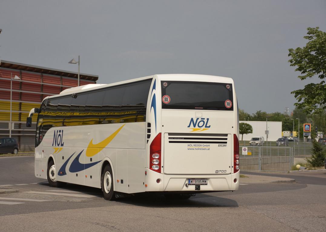 Volvo 9700 von NL Reisen aus Wien im Mai 2018 in Krems.