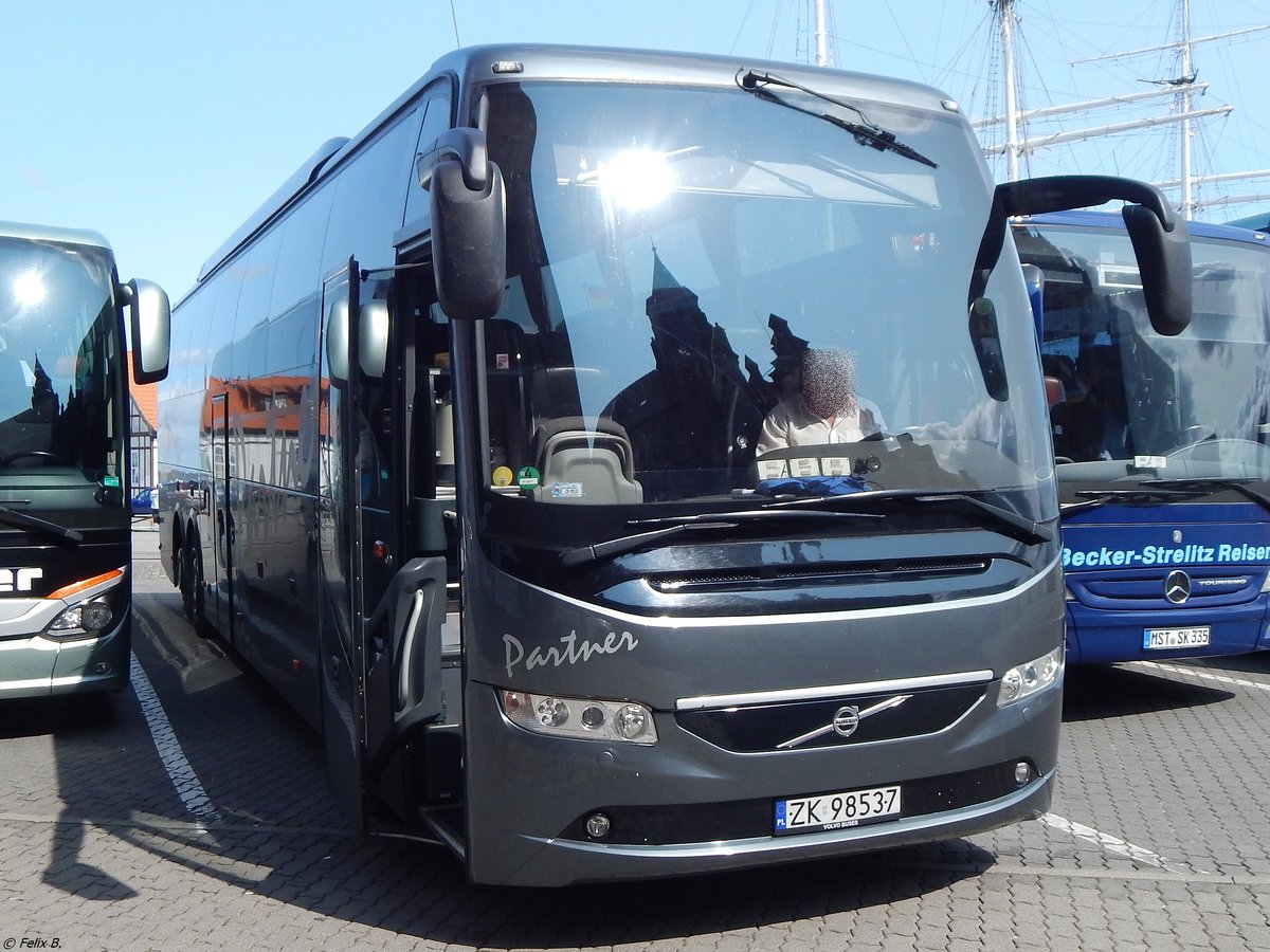 Volvo 9700 von Partner aus Polen in Stralsund.