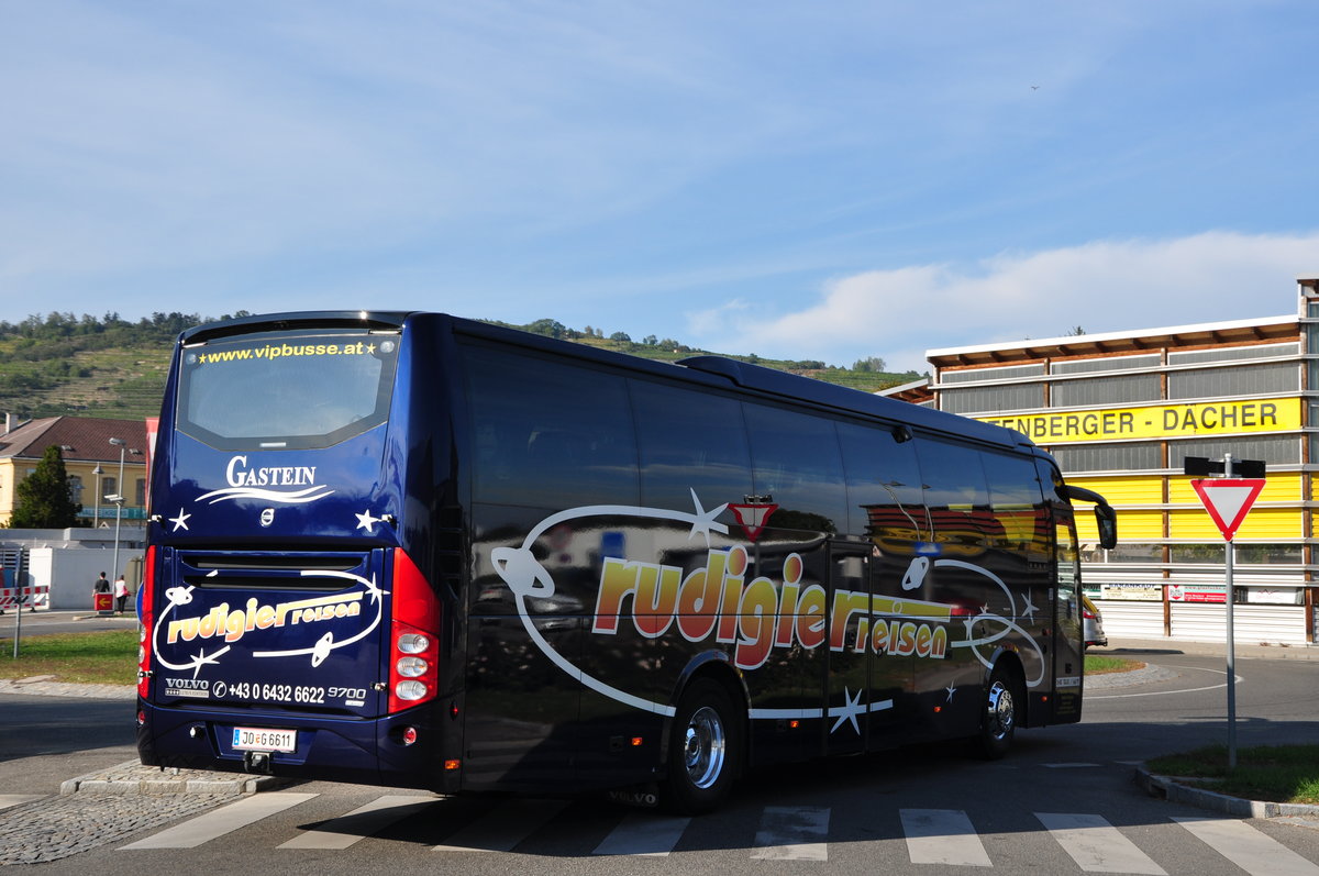 Volvo 9700 vom Reisebro Stefan Rudiger aus sterreich in Krems gesehen.