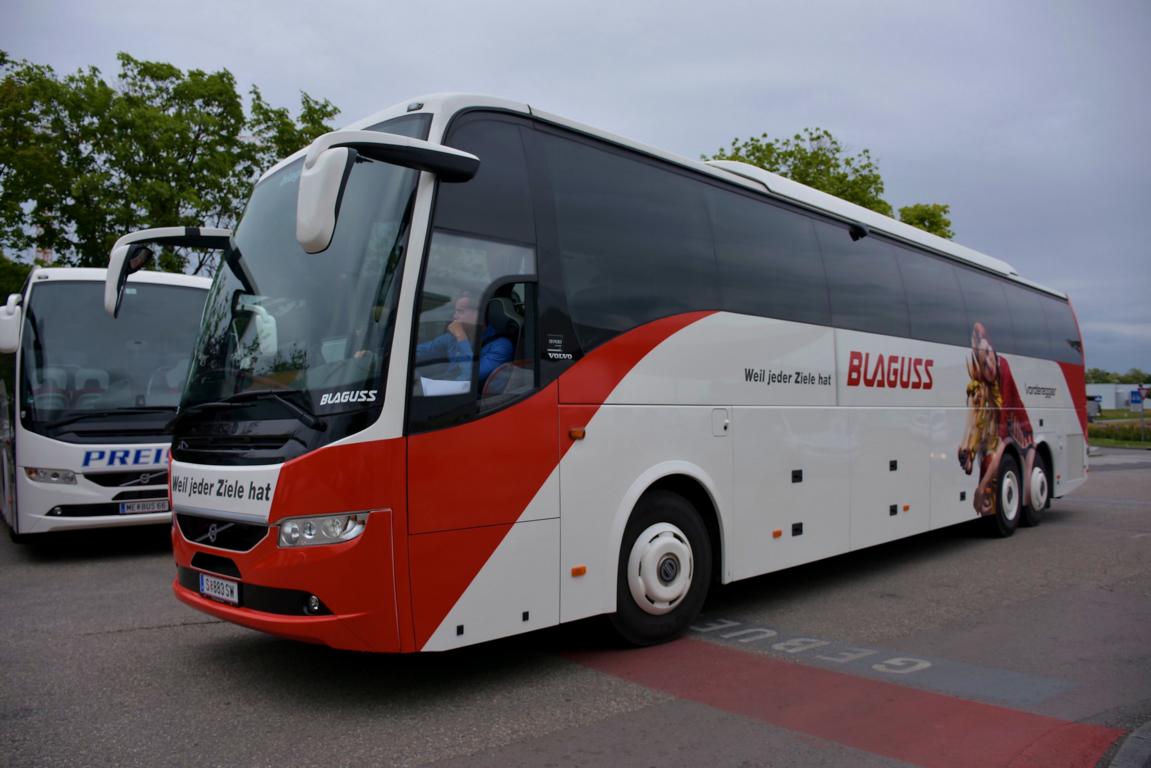 Volvo 9700 von Vorderegger/Blaguss Reisen aus sterreich in Krems.