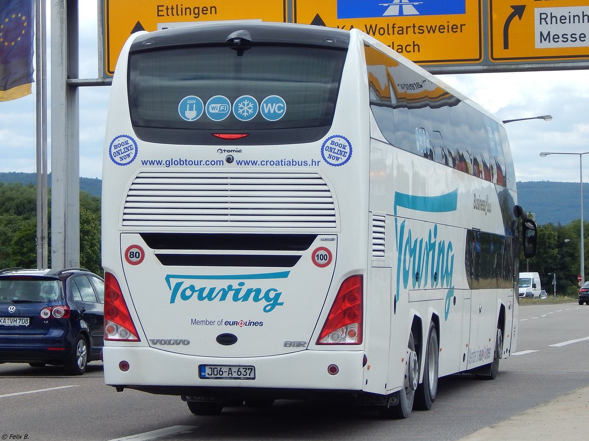 Volvo Atomic 9 von Touring/Globtour aus Bosnien-Herzegowina in Karlsruhe.