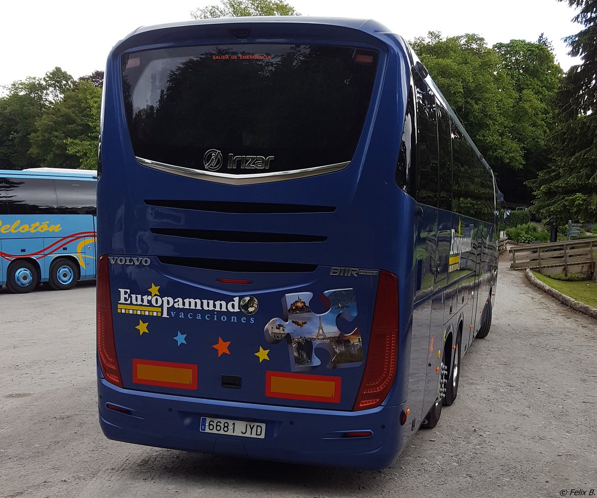 Volvo Irizar von Europamundo aus Spanien in Schottland.