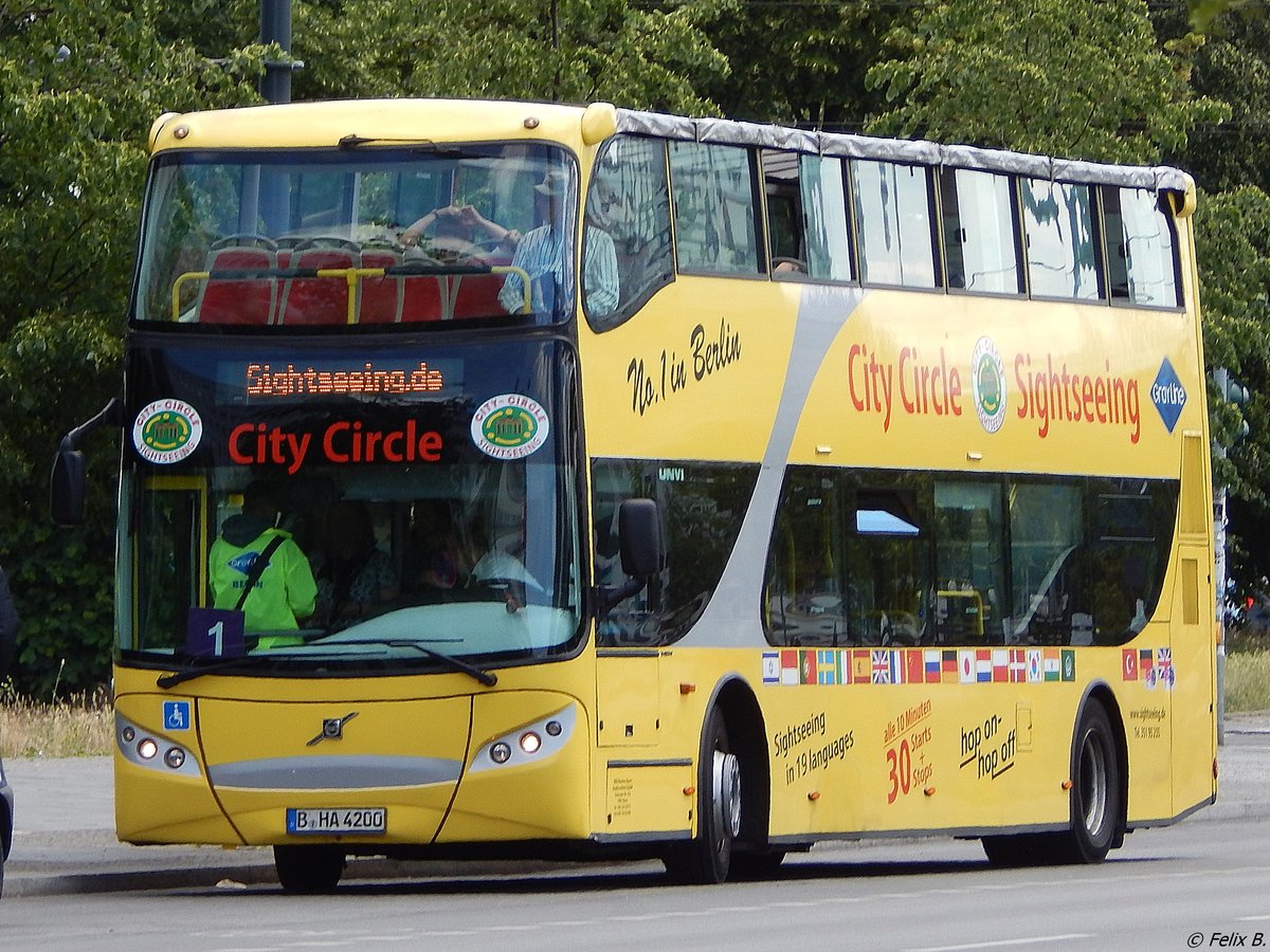 Volvo UNVI B9TL von Haru aus Deutschland in Berlin. 