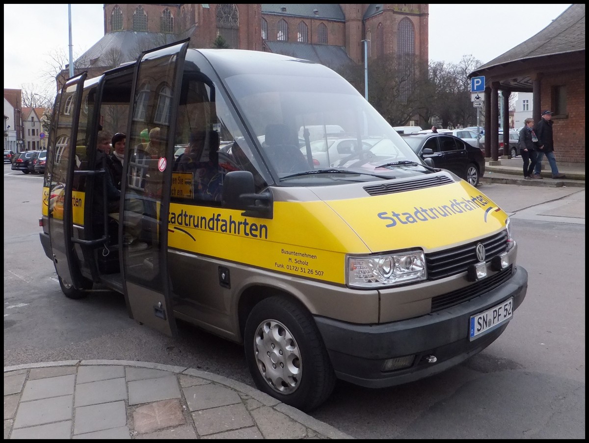 VW Microstar von Stadtrundfahrten Stralsund in Stralsund.