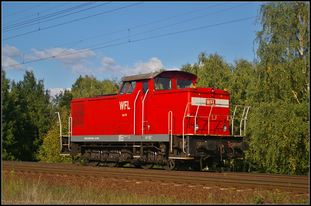 WFL Lok 10 / 346 685 solo am 01.10.2013 nach Rostock durch die Berliner Wuhlheide