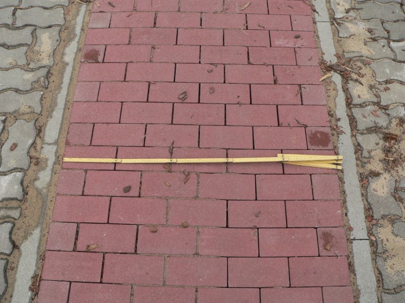 1 Meter Breite - zul�ssige Mindestbreite: 1,50 Meter. Baujahr: 2009